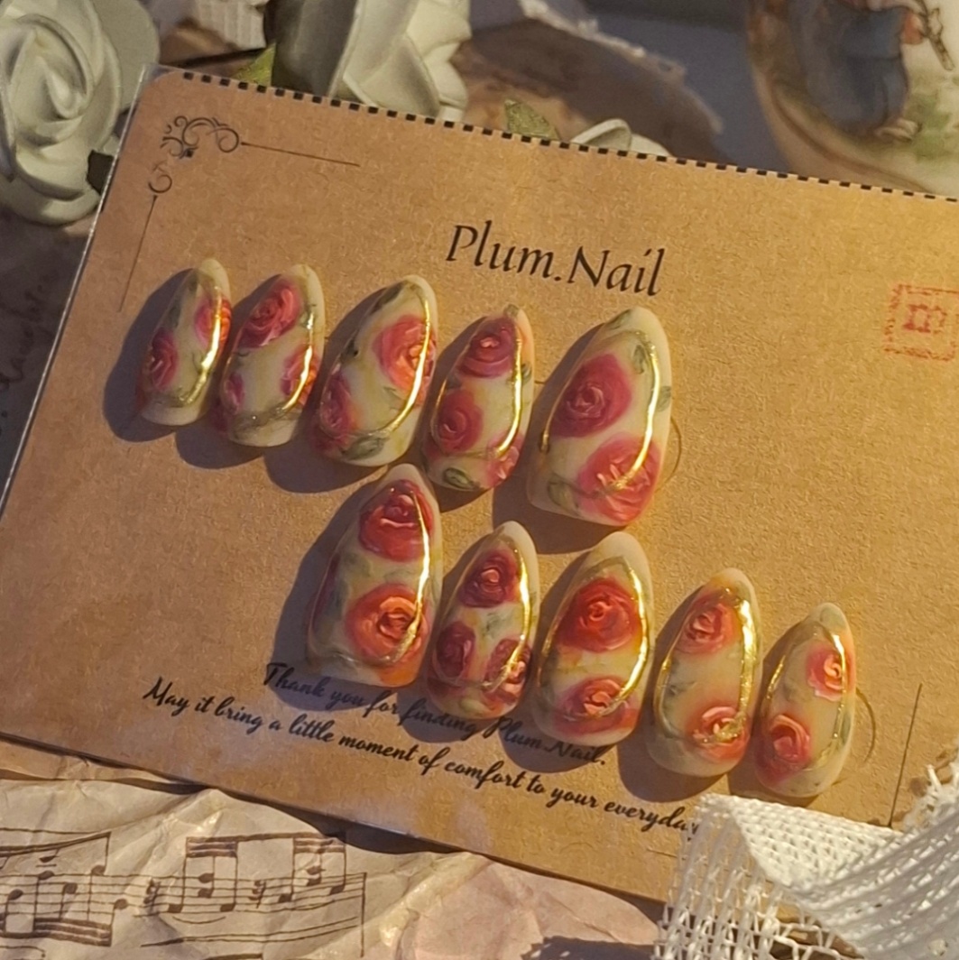 ①ネイルチップ｜ローズフラワー×ゴールドライン｜洗練・上品・エレガント・高級感｜大人ニュアンス・フェミニン｜アーモンド｜現品Mサイズ｜結婚式・ブライダル・お呼ばれ・パーティー・デート・特別な日 2枚目