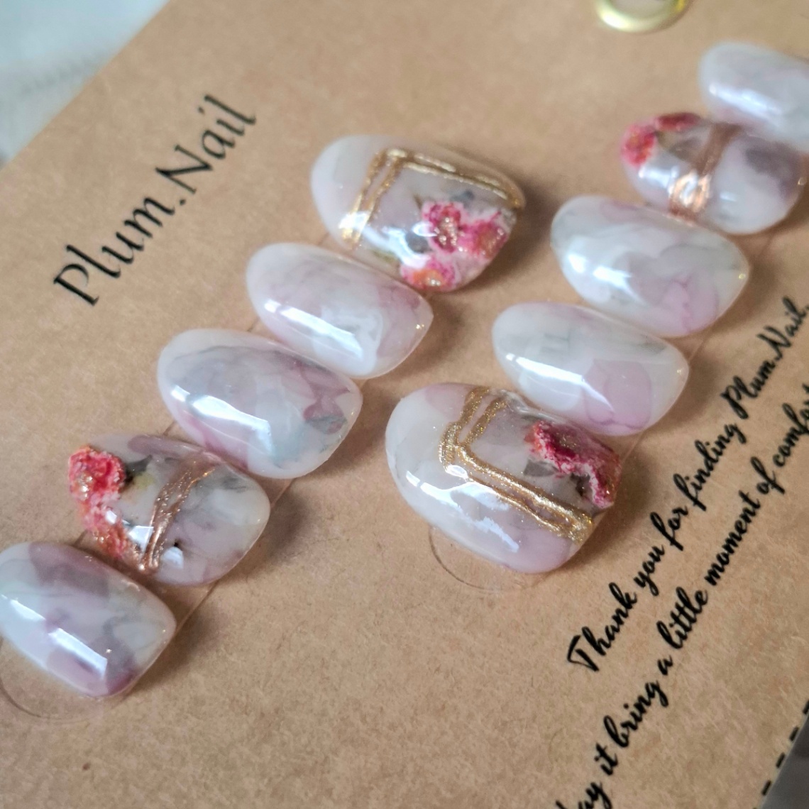 ➅ネイルチップ｜ニュアンス×額縁フラワー｜洗練・上品・エレガント・高級感｜アンティーク調・大人フェミニン｜ショートオーバル｜現品Mサイズ｜結婚式・ブライダル・お呼ばれ・パーティー・デート・特別な日 3枚目