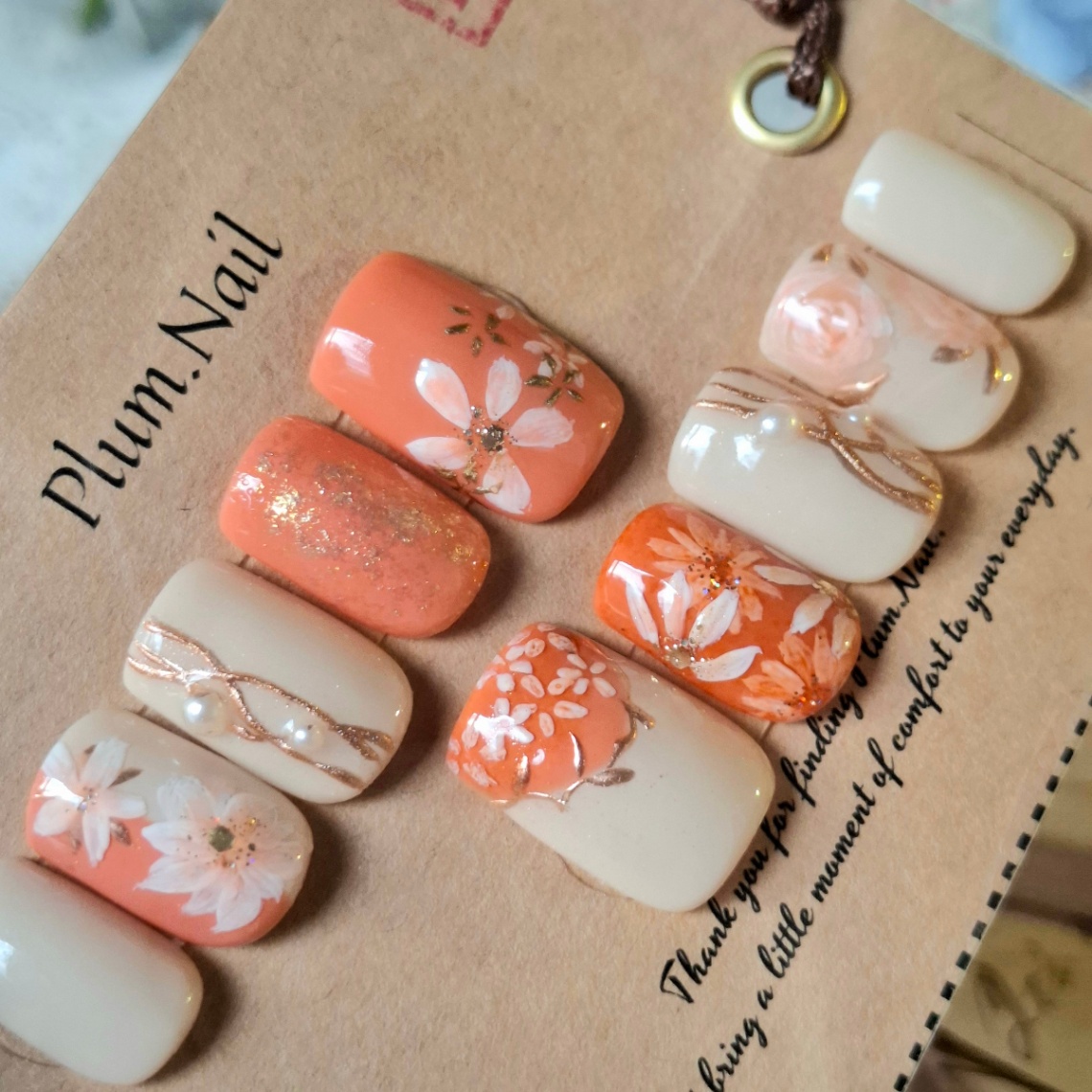 ⑨Mネイルチップ｜オレンジフラワー×ニュアンス｜洗練・上品・エレガント・高級感｜春ネイル・大人かわいい｜スクエア｜現品SMサイズ｜お花見・お出かけ・デート・特別な日のコピー 3枚目
