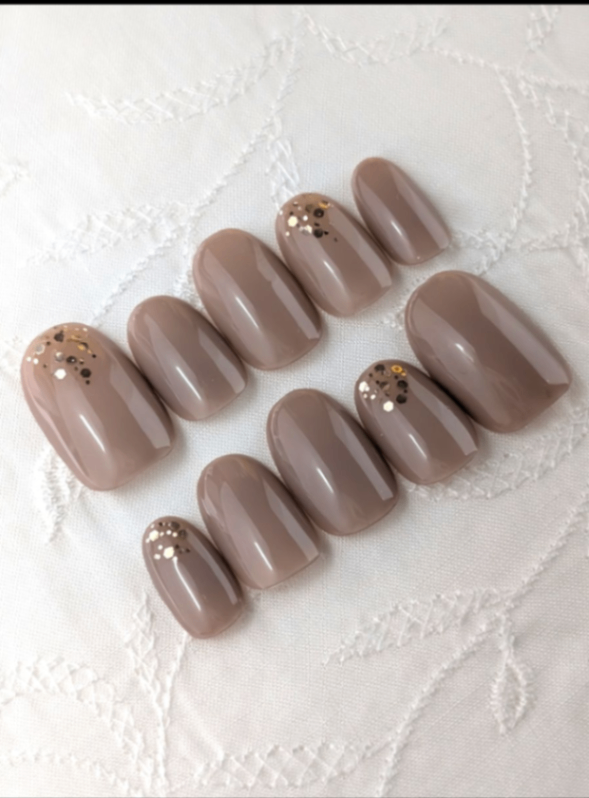 【新作】モカベージュの輝き ＊ 上品ラメのきれいめネイルチップ / オフィス・お呼ばれ 053