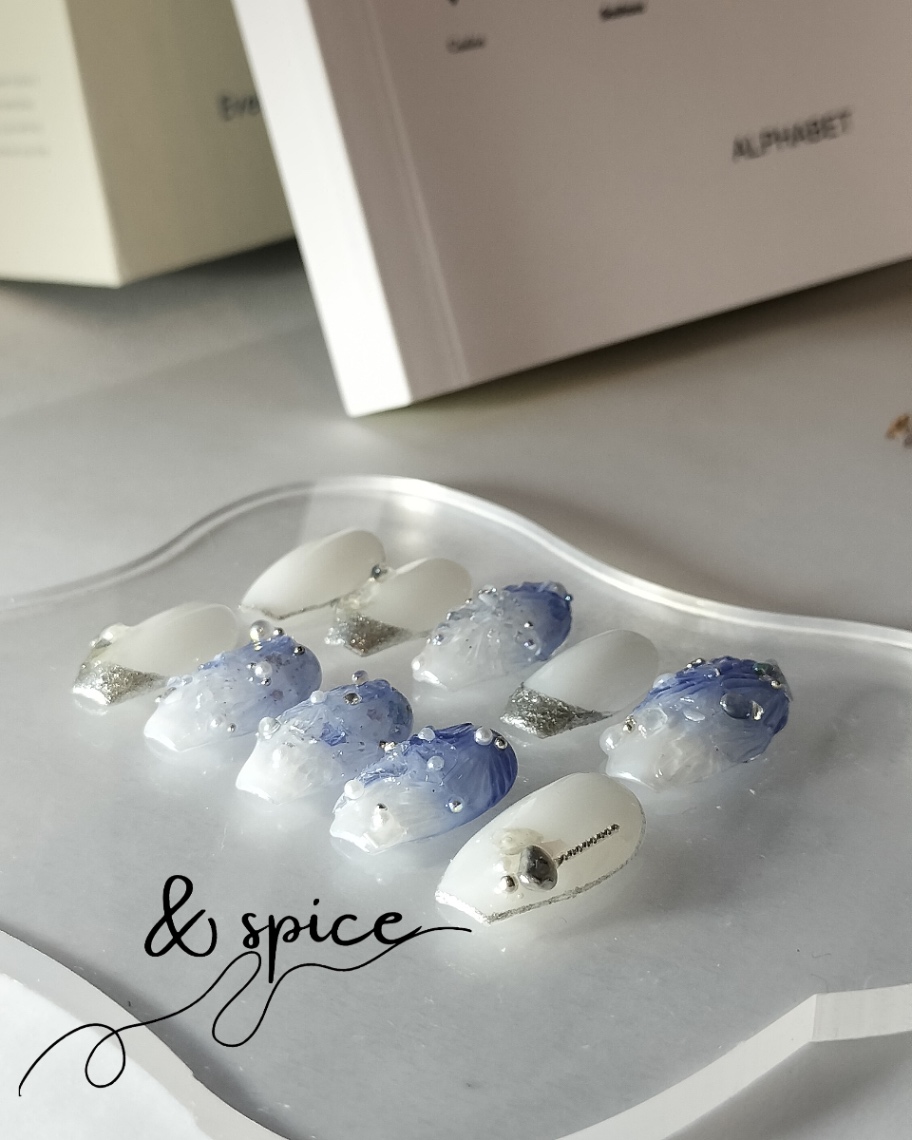 arcane l 透明感デザイン l 貝殻のフリルとパールデザイン