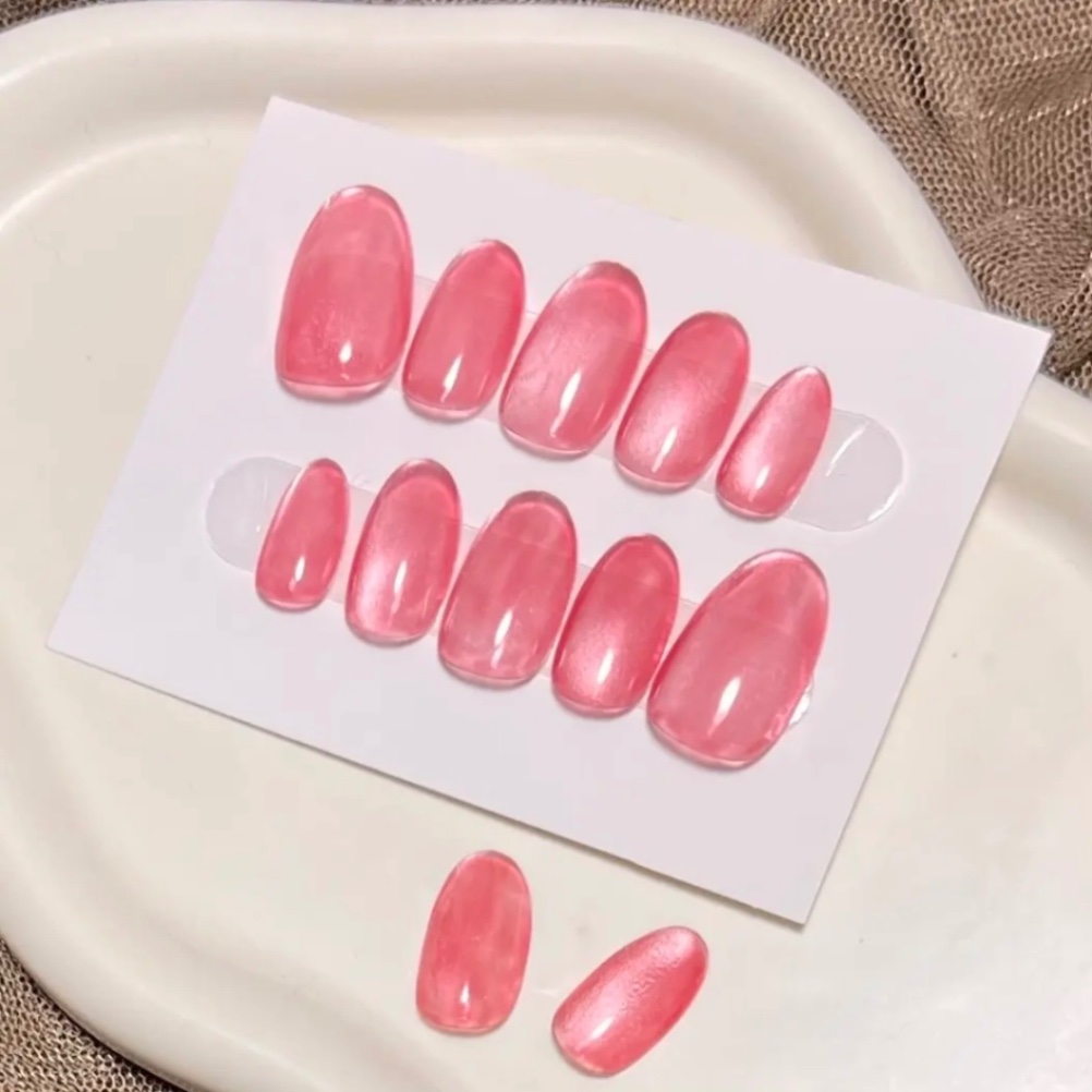 【#5 春艶リップのレッドカラーマグネットネイルチップ ネイルチップ】