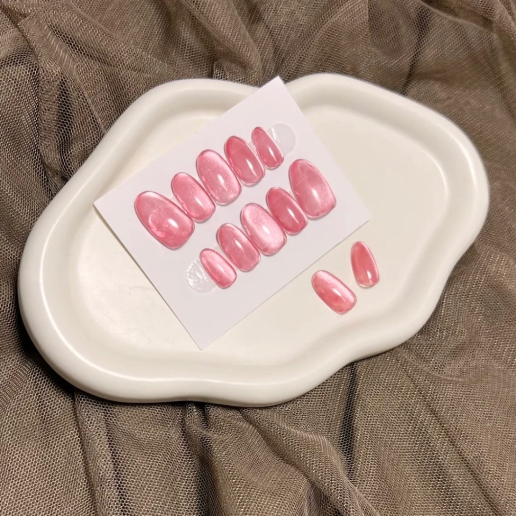 【#5 春艶リップのレッドカラーマグネットネイルチップ ネイルチップ】 3枚目