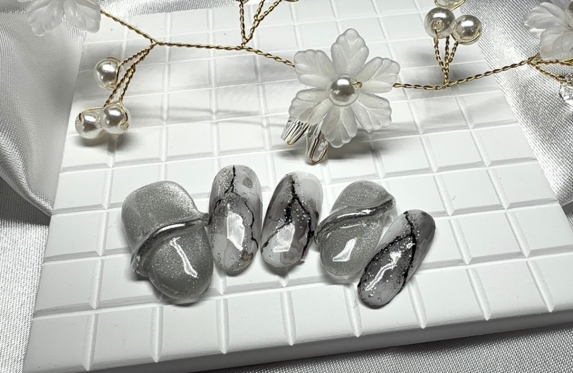 形状記憶チップ対象【12】""自爪を再現""サイズに悩まない、あなただけの型取りオーダーネイルチップ 