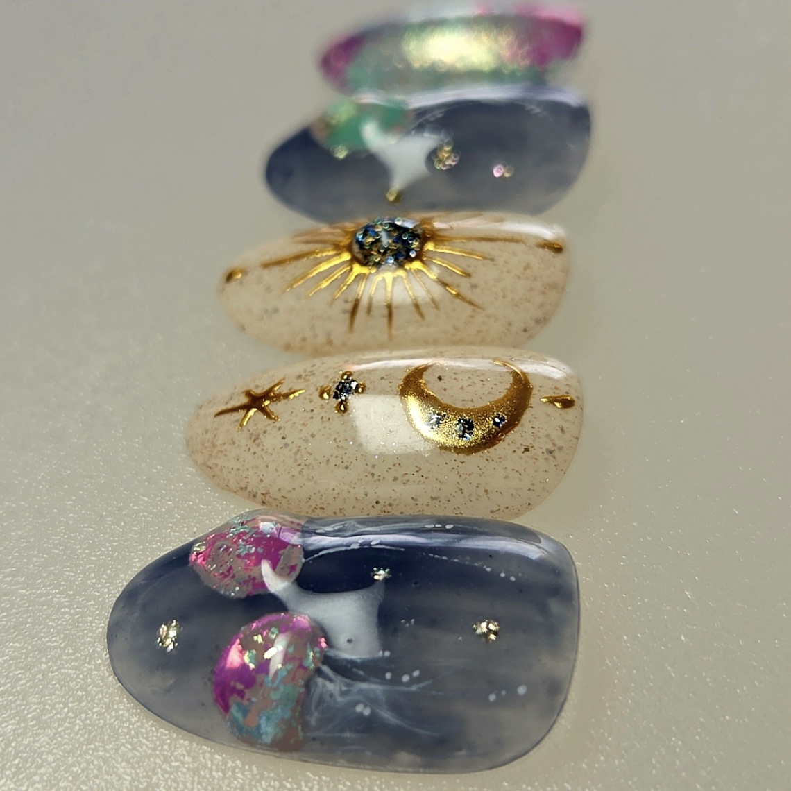 ぷっくりきらめくクラゲアート 2枚目