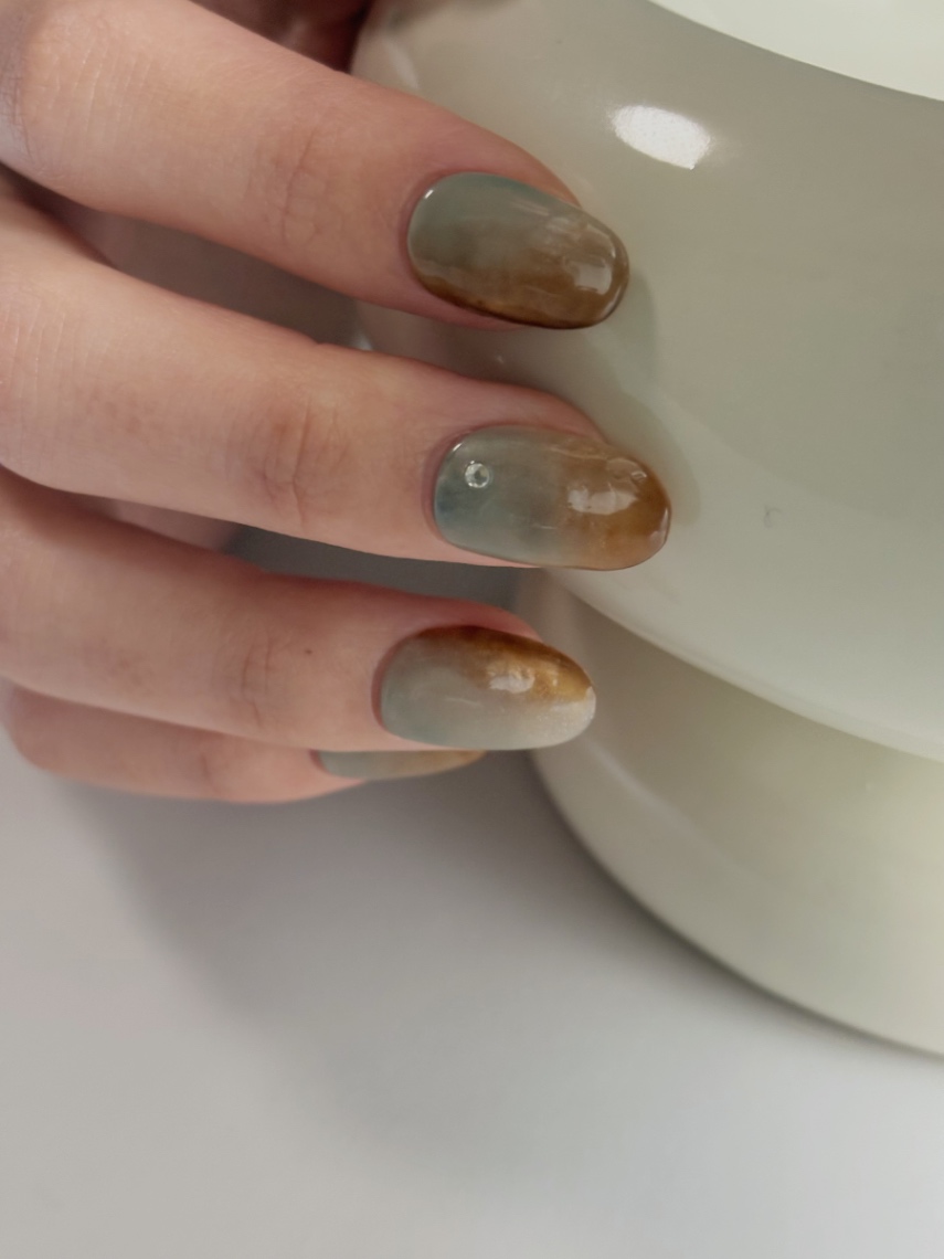 light ニュアンス 2枚目