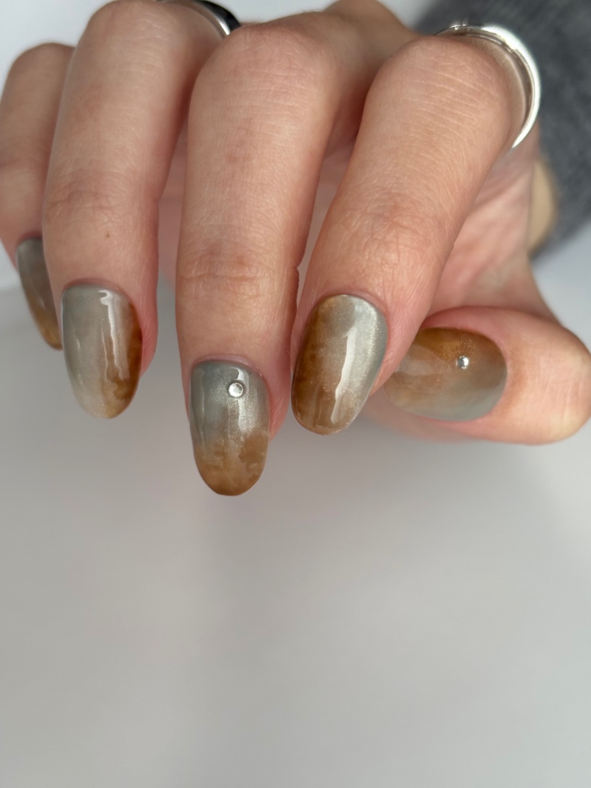 light ニュアンス 3枚目