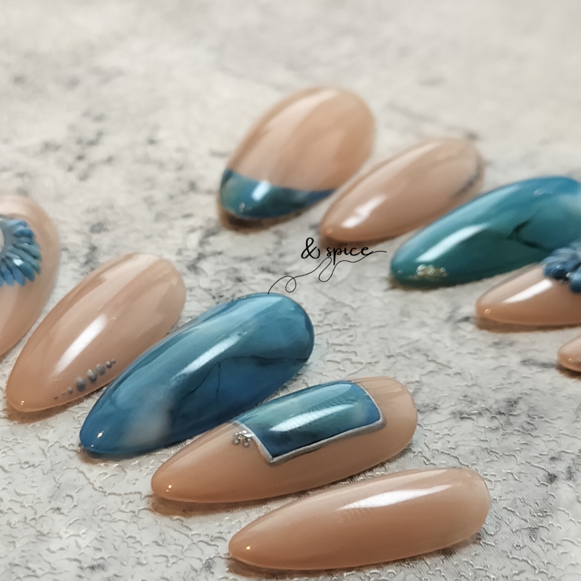 002 / Turquo 天然石 ターコイズネイル ニュアンスネイル 5枚目