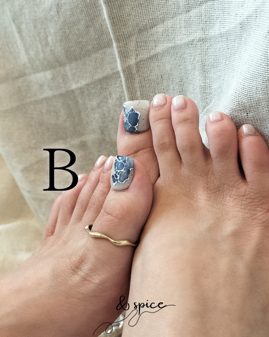 foot nail / フットネイル/涼しげ 爽やか繊細ネイル きれいめデザイン 7枚目