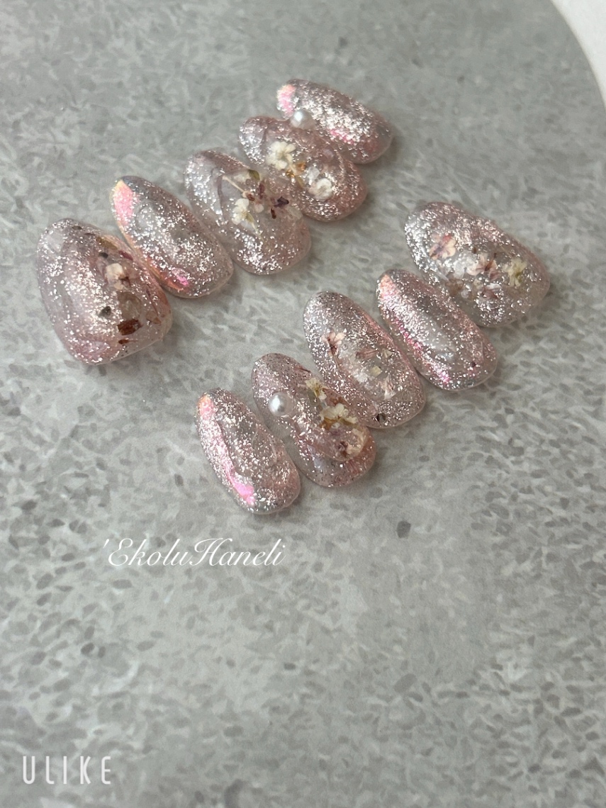 bridal nail ~ ブライダルネイル ラメとクリアに包まれた押し花 ~ 3枚目